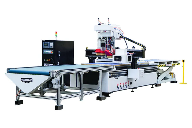 CNC-роутер с автоматической сменой инструмента
