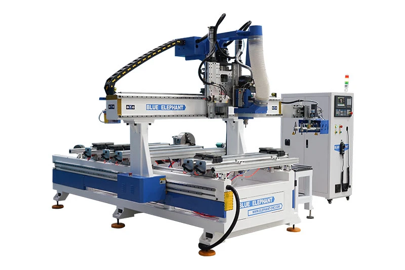 CNC-роутер с автоматической сменой инструмента