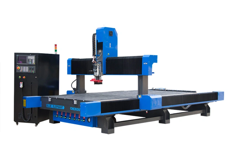 CNC-роутер с автоматической сменой инструмента