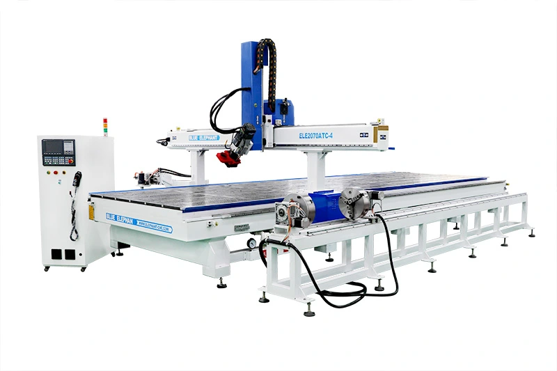 CNC-роутер с автоматической сменой инструмента