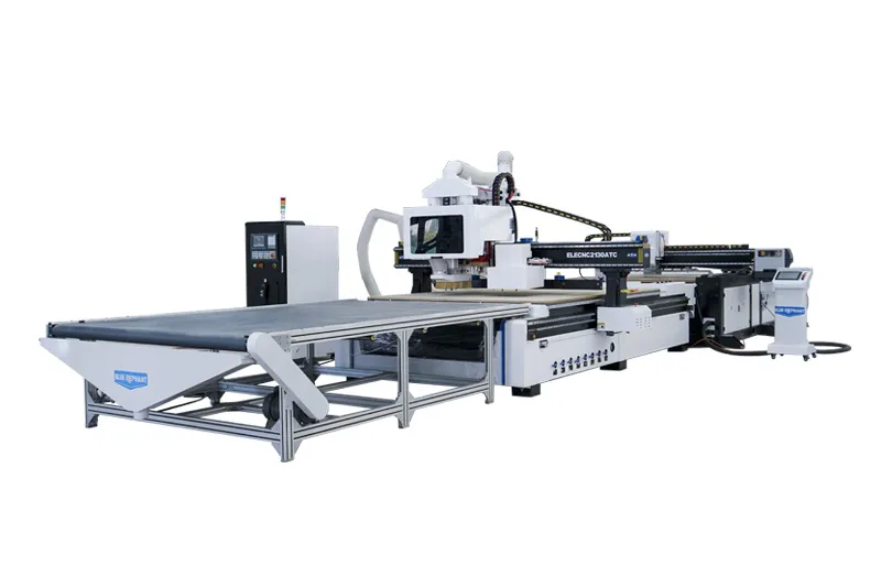 CNC-роутер с автоматической сменой инструмента